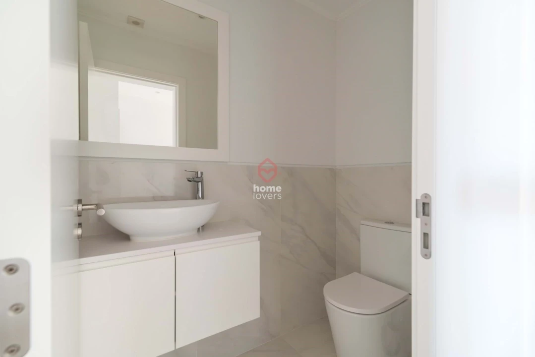 Apartamento T4 para Venda em Cascais e Estoril Foto 14