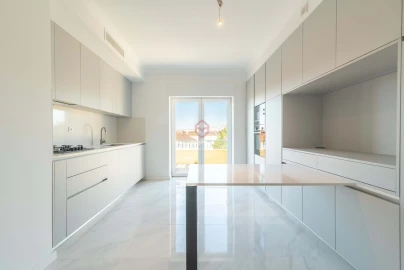 Apartamento T4 para Venda em Cascais e Estoril