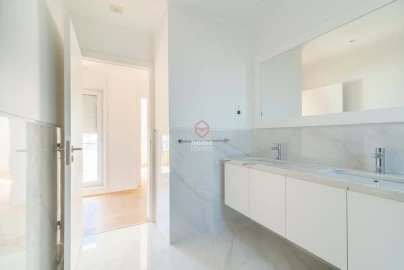 Apartamento T4 para Venda em Cascais e Estoril