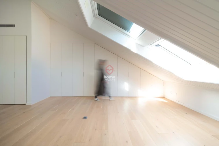 Apartamento T4 para Venda em Cascais e Estoril Foto 35