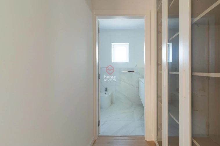 Apartamento T4 para Venda em Cascais e Estoril Foto 24