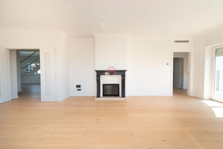 Apartamento T4 para Venda em Cascais e Estoril Foto 6