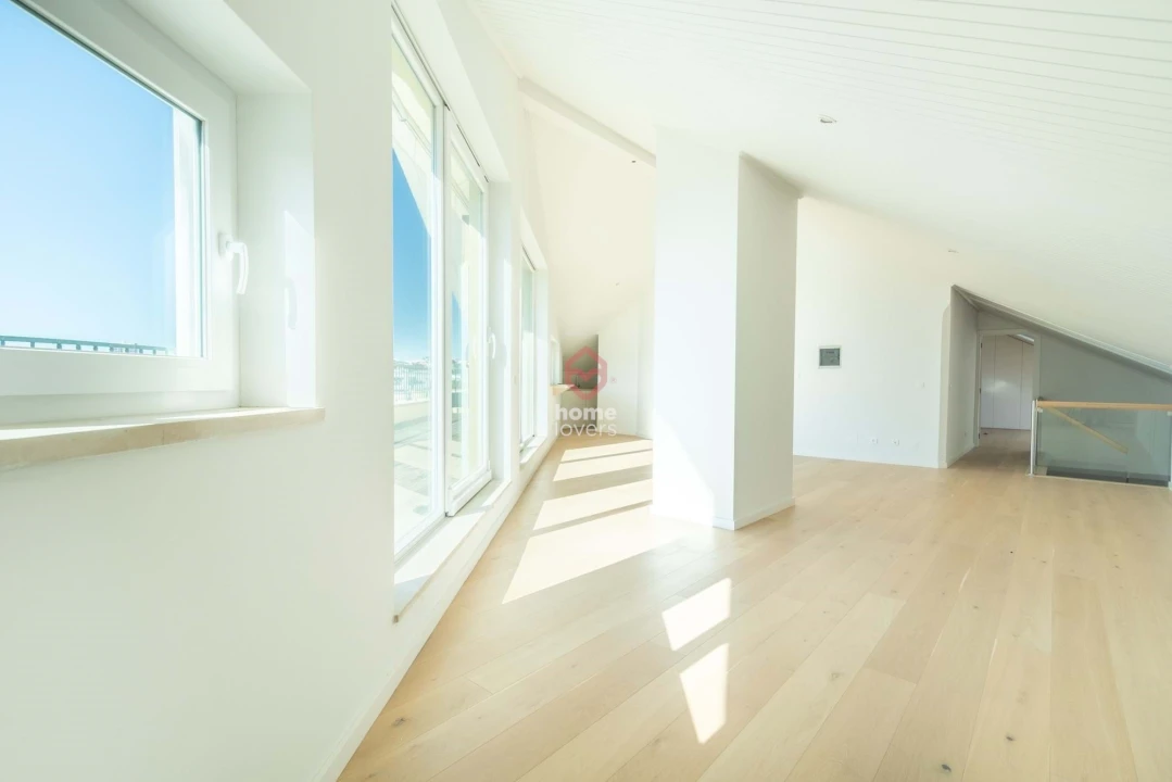 Apartamento T4 para Venda em Cascais e Estoril Foto 37