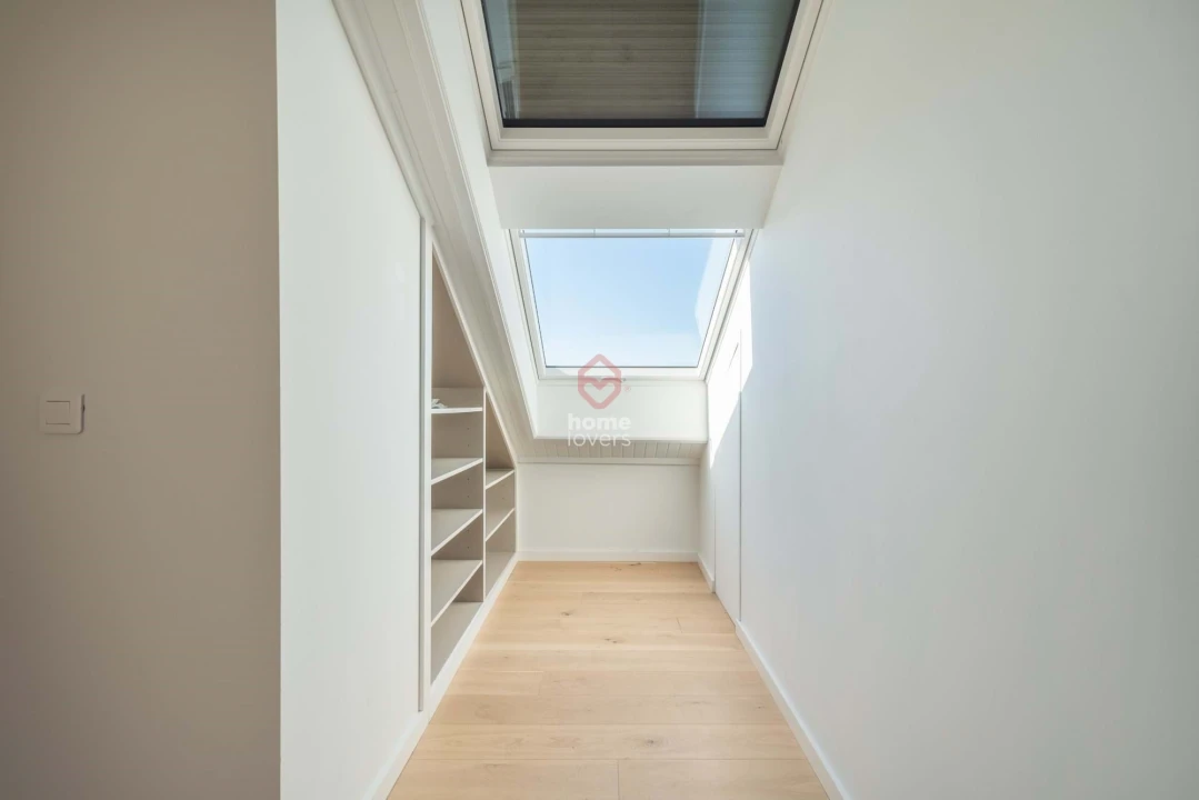 Apartamento T4 para Venda em Cascais e Estoril Foto 43