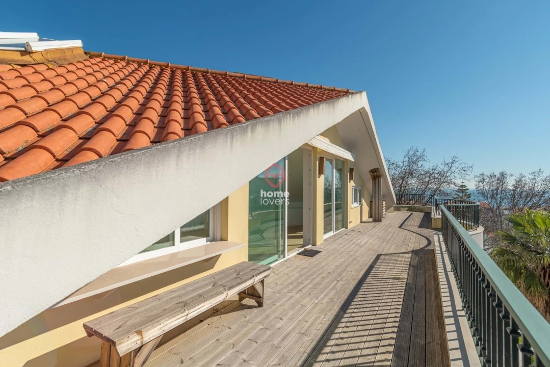 Apartamento T4 para Venda em Cascais e Estoril Foto 1