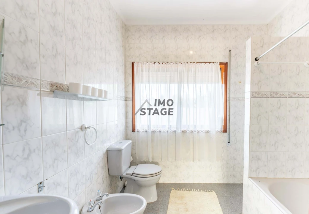 Moradia T2 para Venda em Espinho Foto 19