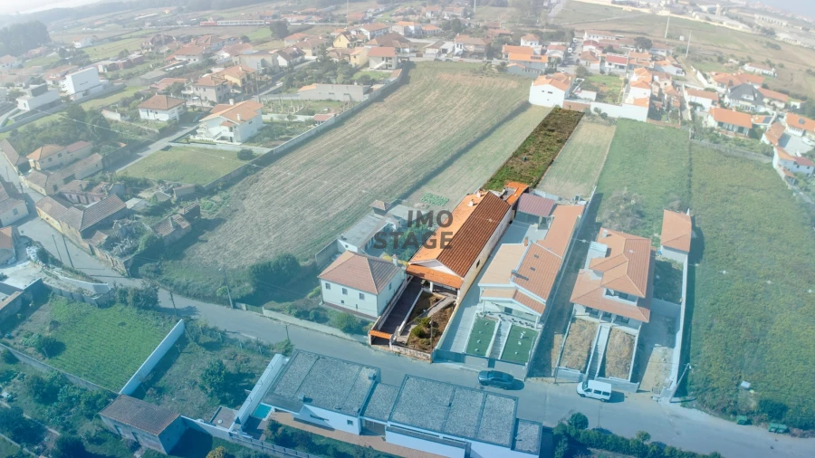 Moradia T2 para Venda em Paramos