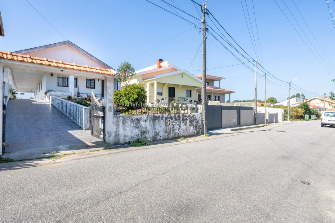 Moradia T2 para Venda em Espinho Foto 24