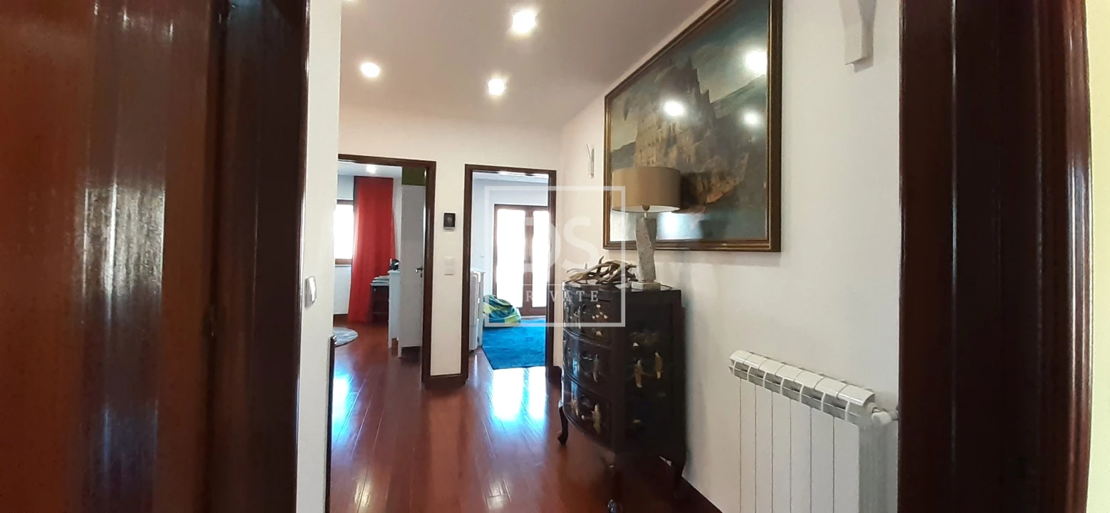 Moradia T4 para Venda em Ermesinde Foto 18