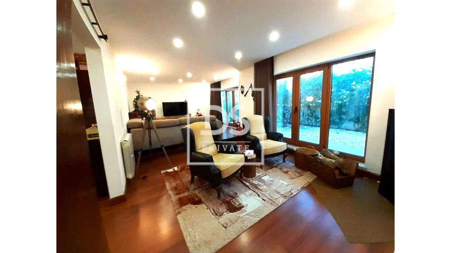 Moradia T4 para Venda em Ermesinde Foto 8