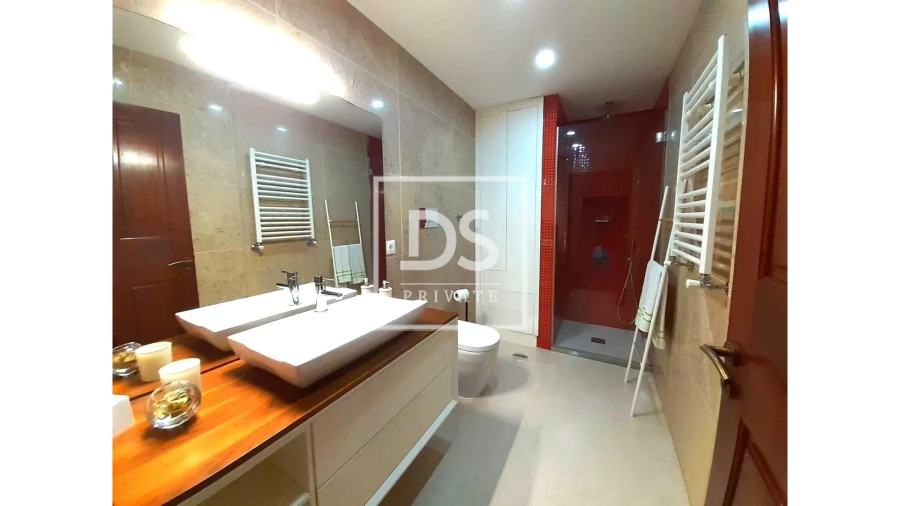 Moradia T4 para Venda em Ermesinde Foto 20