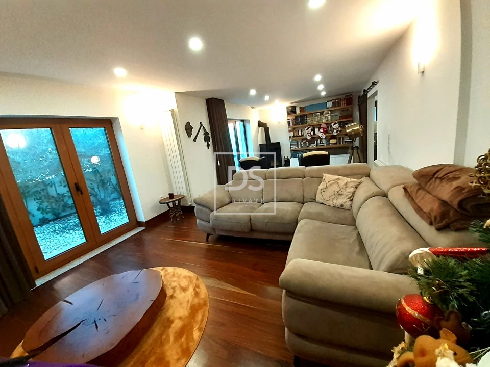 Moradia T4 para Venda em Ermesinde Foto 1