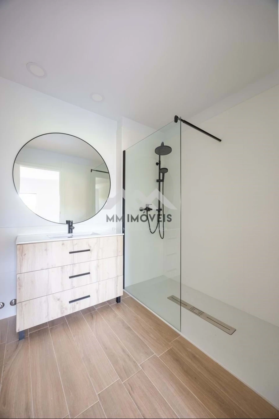 Apartamento T2 para Venda em Argoncilhe Foto 20