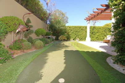 Moradia T4 para Venda em Almancil