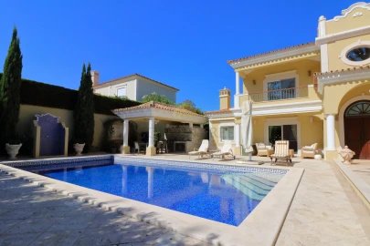 Moradia T4 para Venda em Almancil