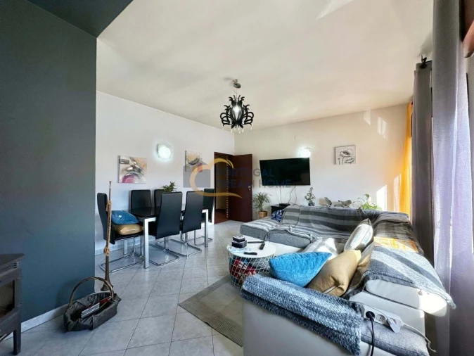 Apartamento T2 para Venda em São Bartolomeu de Messines Foto 11