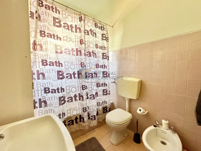 Apartamento T2 para Venda em São Bartolomeu de Messines Foto 12