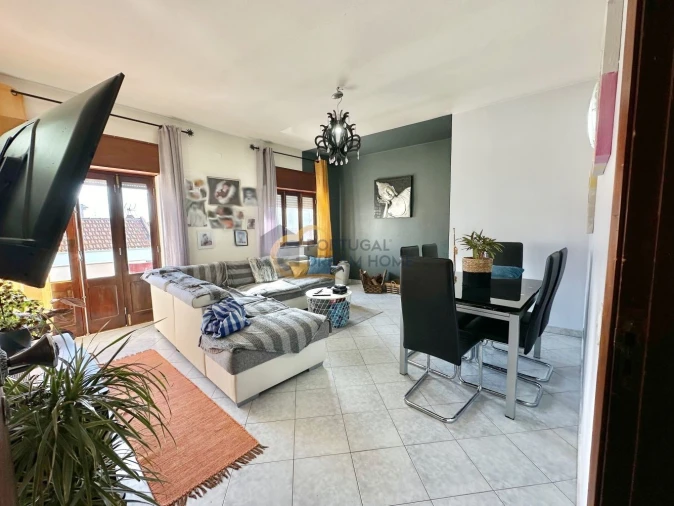 Apartamento T2 para Venda em São Bartolomeu de Messines Foto 9