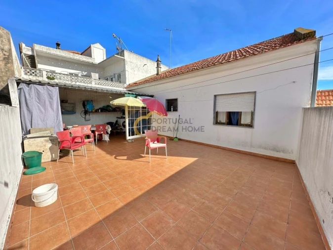 Apartamento T2 para Venda em São Bartolomeu de Messines Foto 4