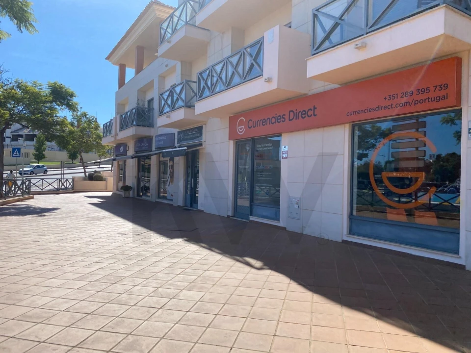 Negócio para Arrendamento férias em Albufeira e Olhos de Água Foto 4