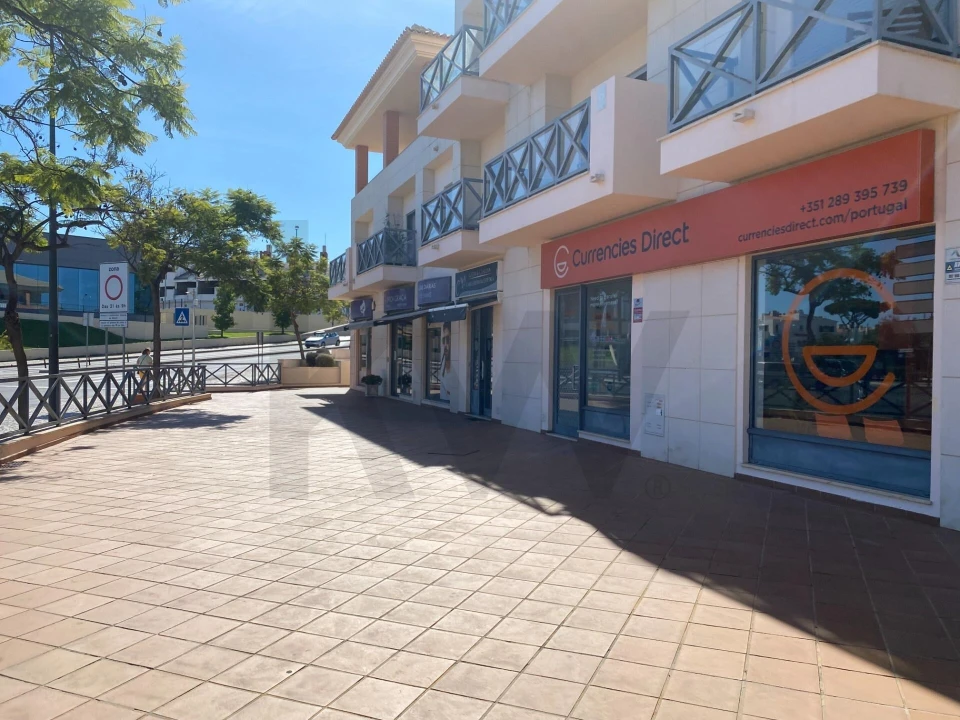 Negócio para Arrendamento férias em Albufeira e Olhos de Água Foto 6