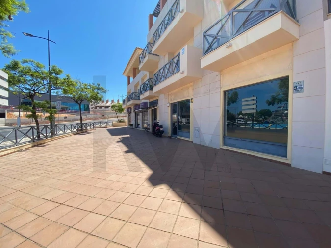 Negócio para Arrendamento férias em Albufeira e Olhos de Água Foto 11