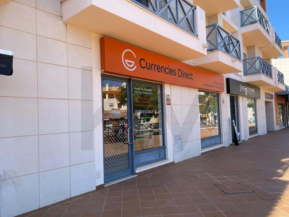 Negócio para Arrendamento férias em Albufeira e Olhos de Água Foto 3