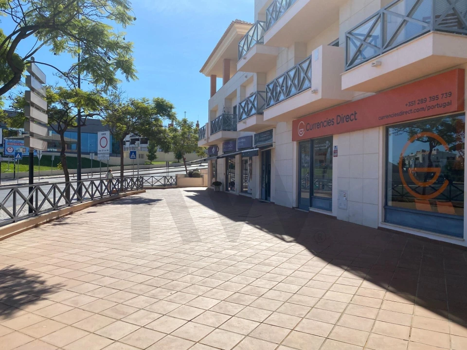 Negócio para Arrendamento férias em Albufeira e Olhos de Água Foto 7