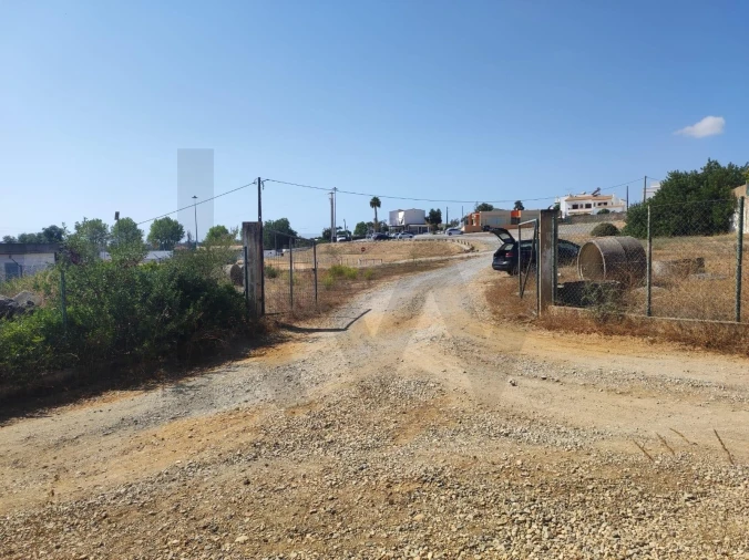 Terreno para Venda em Olhão Foto 10
