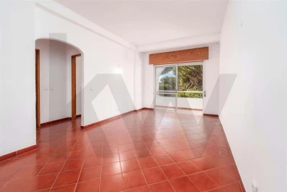 Apartamento T2 para Venda em Loule (São Clemente)