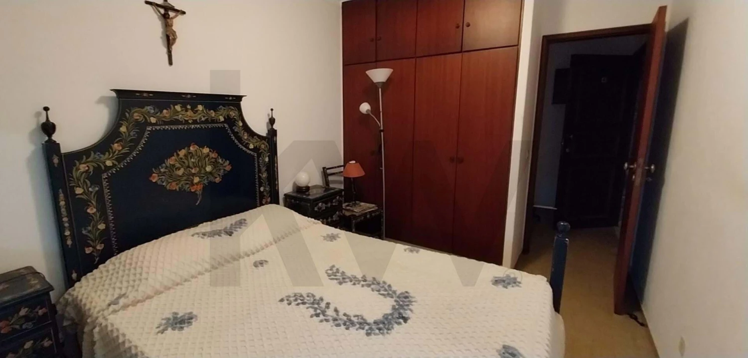 Apartamento T4 para Venda em Portimão Foto 20