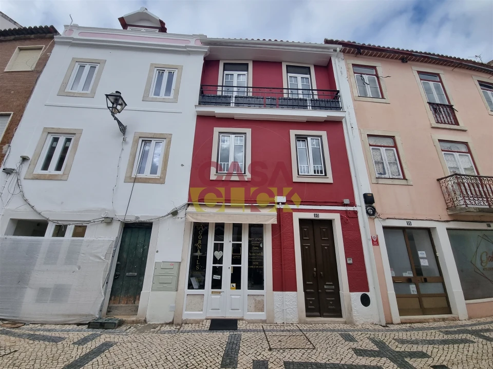 Apartamento T2 para Arrendamento em Torres Novas (Santa Maria, Salvador e Santiago) Foto 57