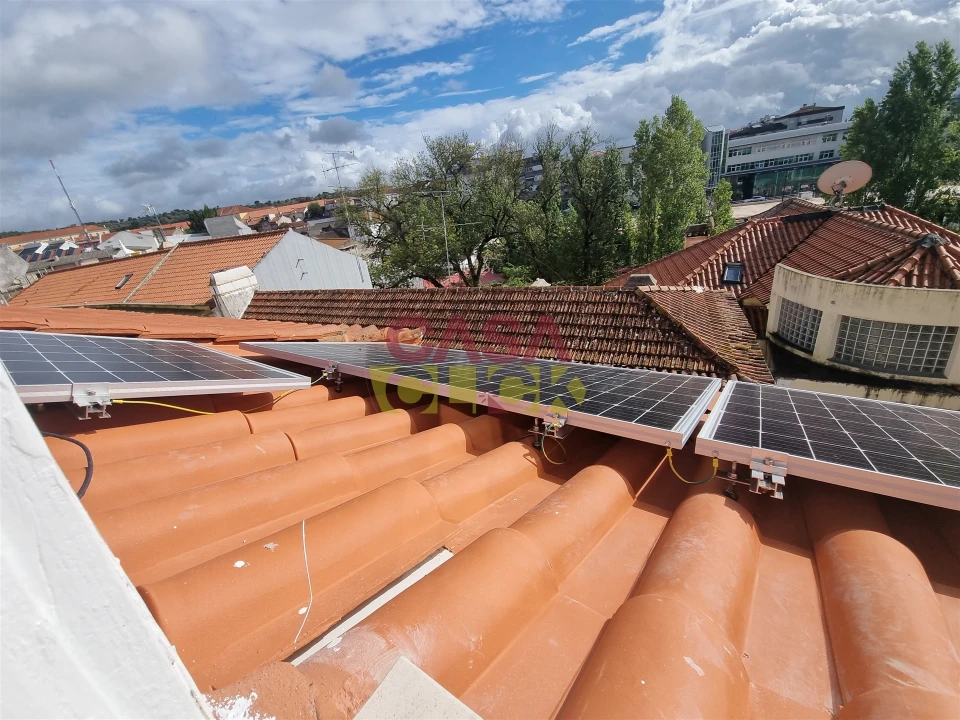 Apartamento T2 para Arrendamento em Torres Novas (Santa Maria, Salvador e Santiago) Foto 23