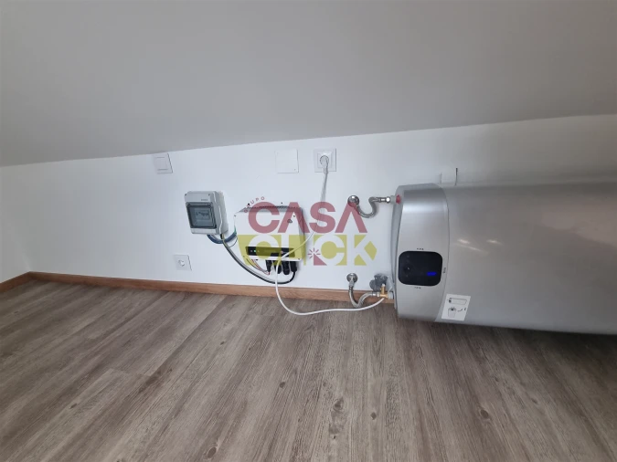 Apartamento T2 para Arrendamento em Torres Novas (Santa Maria, Salvador e Santiago) Foto 20