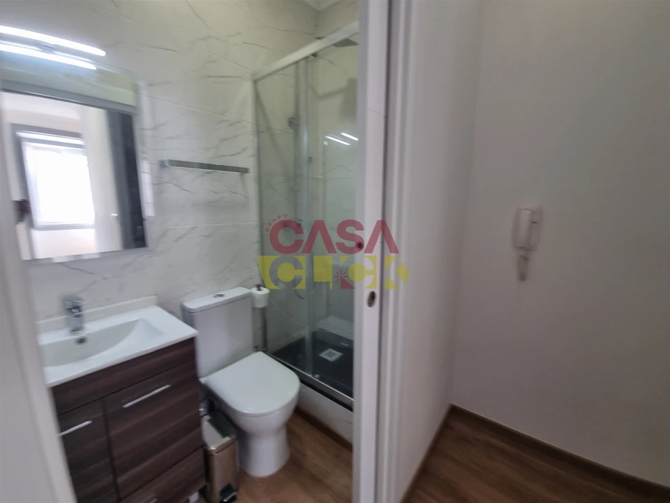 Apartamento T2 para Arrendamento em Torres Novas (Santa Maria, Salvador e Santiago) Foto 51