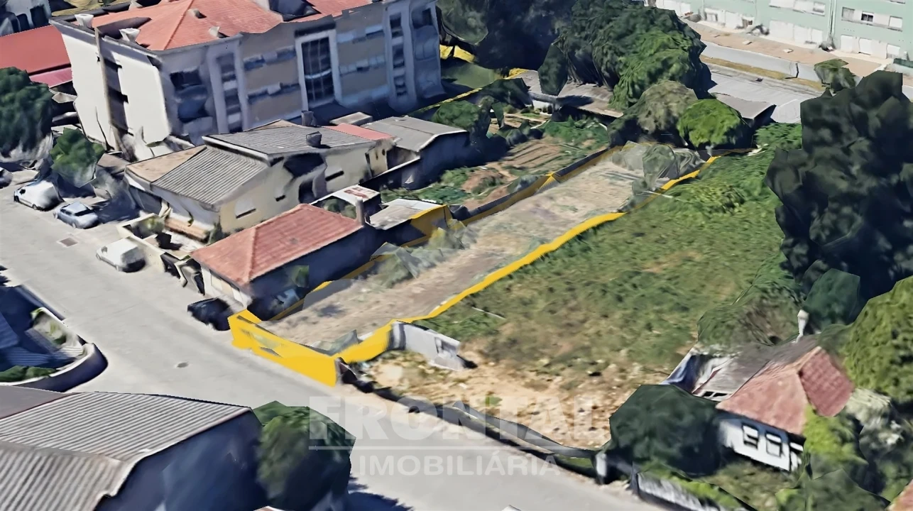 Terreno para Venda em Moreira Foto 2