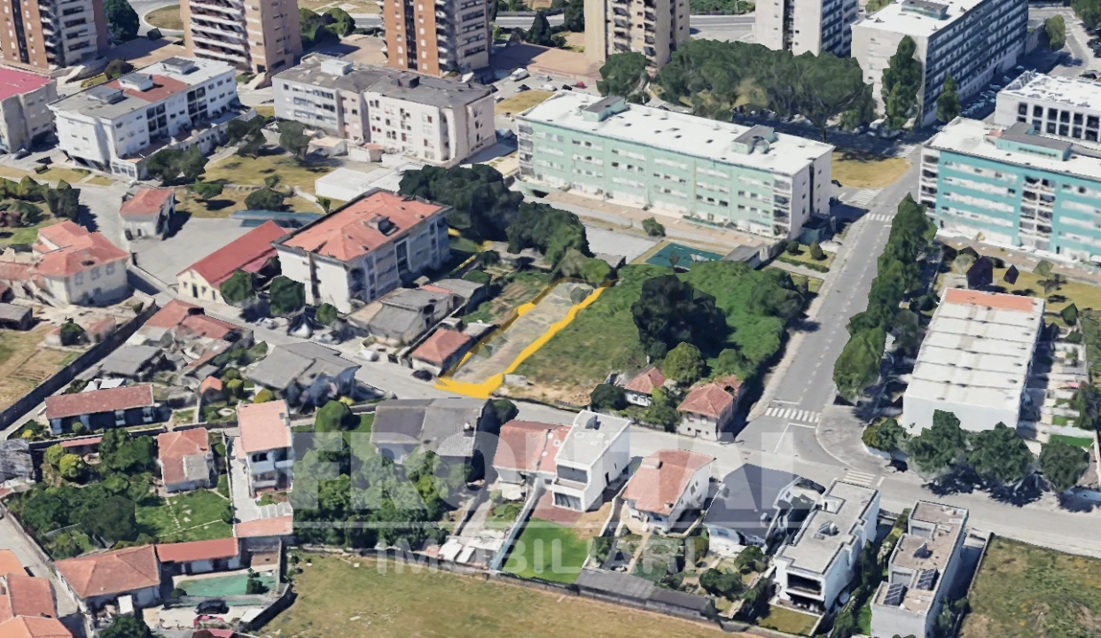 Terreno para Venda em Moreira Foto 8