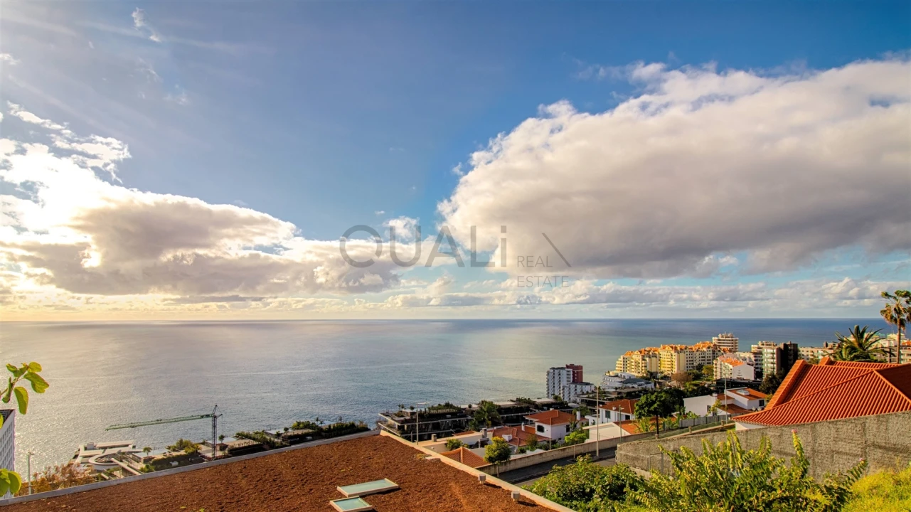 Moradia T3 para Venda em São Martinho Foto 13