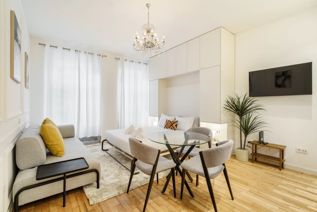 Apartamento T0 para Arrendamento férias em Braga (São José de São Lázaro e São João do Souto) Foto 3