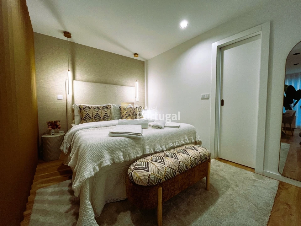 Apartamento T1 para Arrendamento em Braga (São José de São Lázaro e São João do Souto) Foto 9