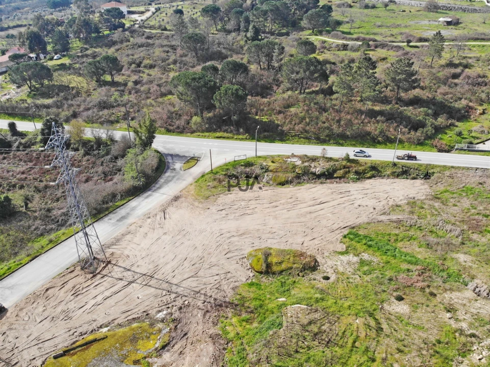 Terreno para Arrendamento em Nelas Foto 5