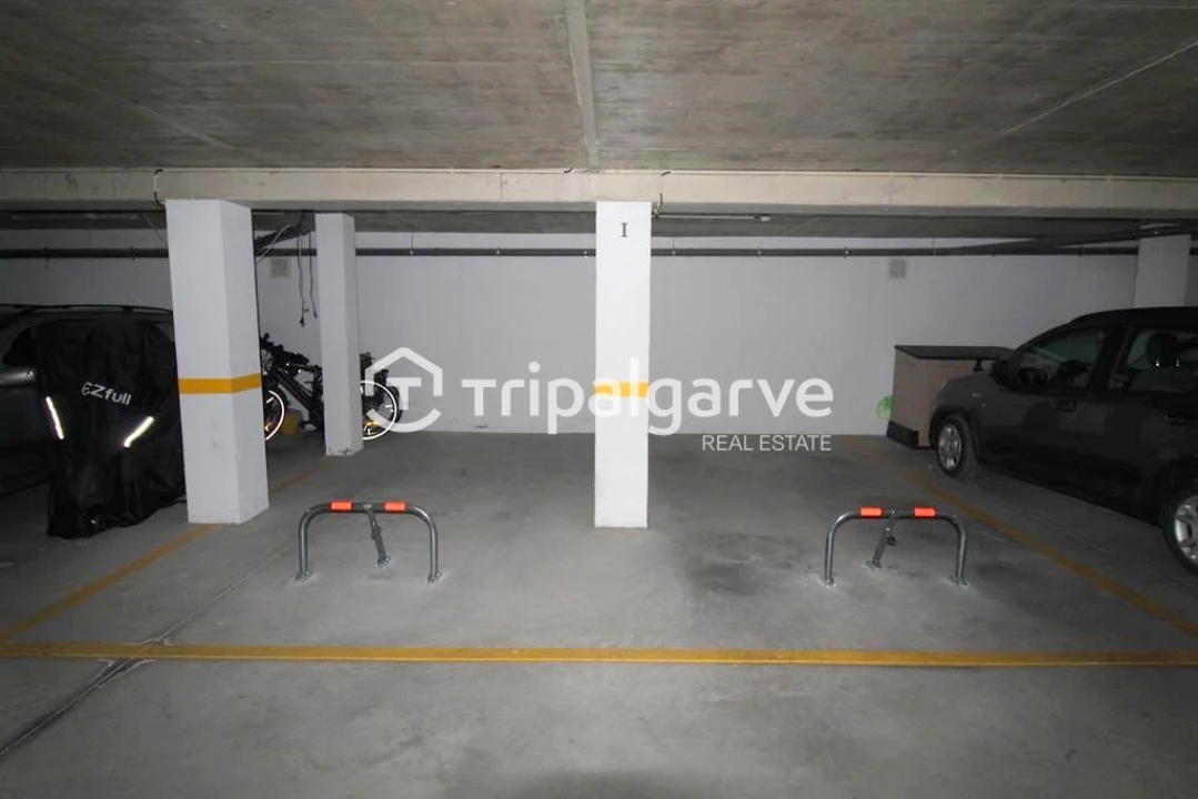 Apartamento T3 para Venda em Guia Foto 41