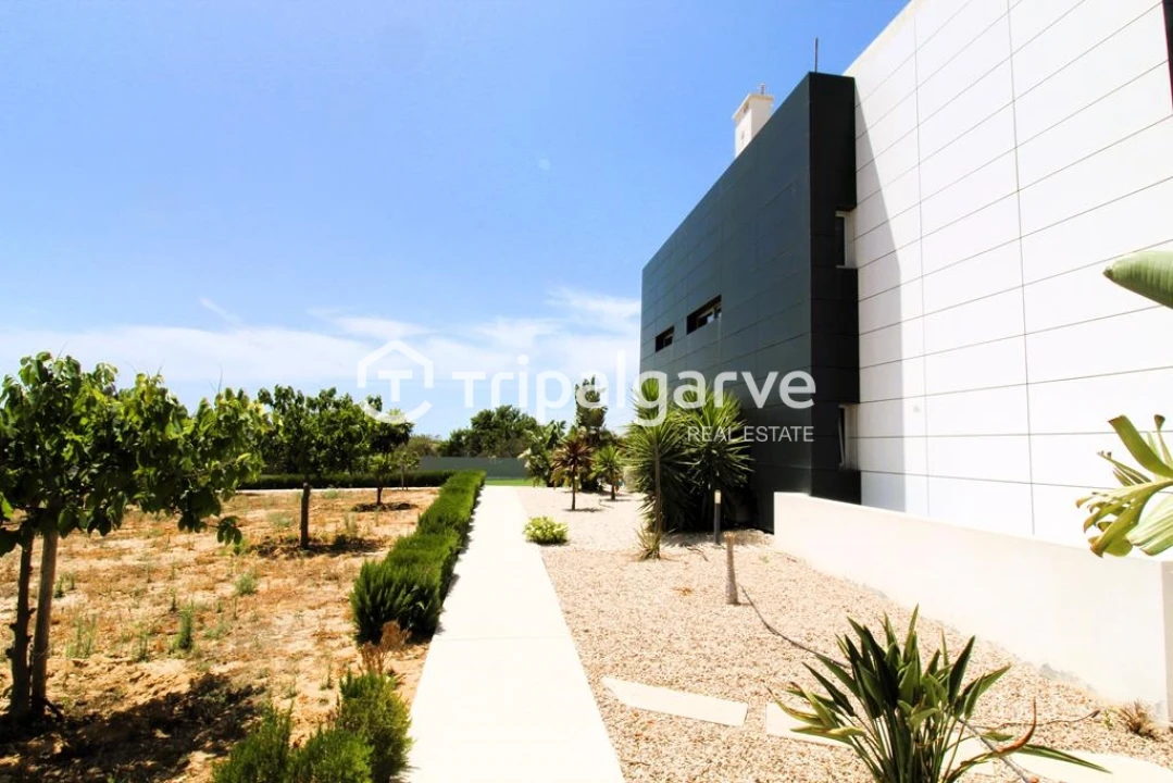 Apartamento T3 para Venda em Guia Foto 29