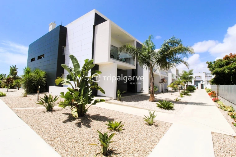 Apartamento T3 para Venda em Guia Foto 30