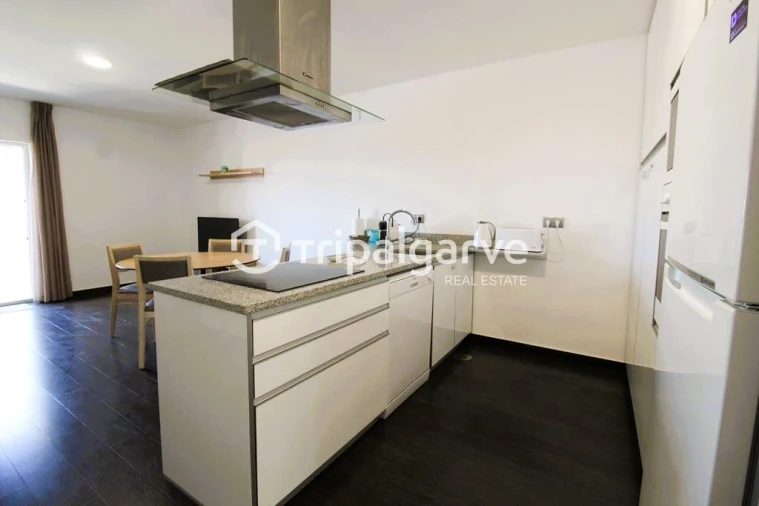 Apartamento T3 para Venda em Guia Foto 3