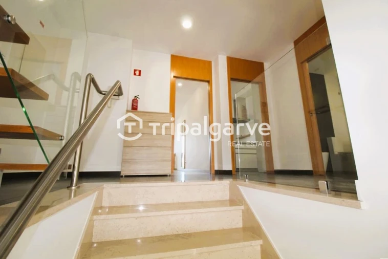 Apartamento T3 para Venda em Guia Foto 7