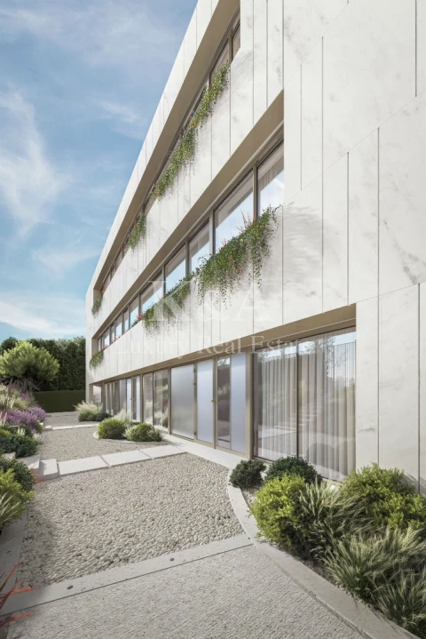 Apartamento T4 para Venda em Aldoar, Foz do Douro e Nevogilde