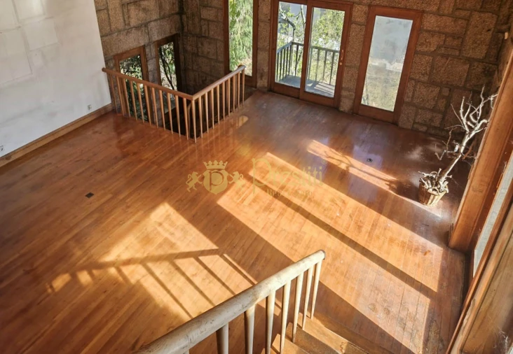 Moradia T4 para Venda em Azurem Foto 21