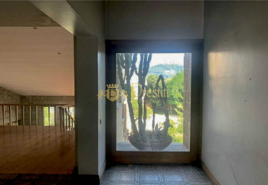 Moradia T4 para Venda em Azurem Foto 11