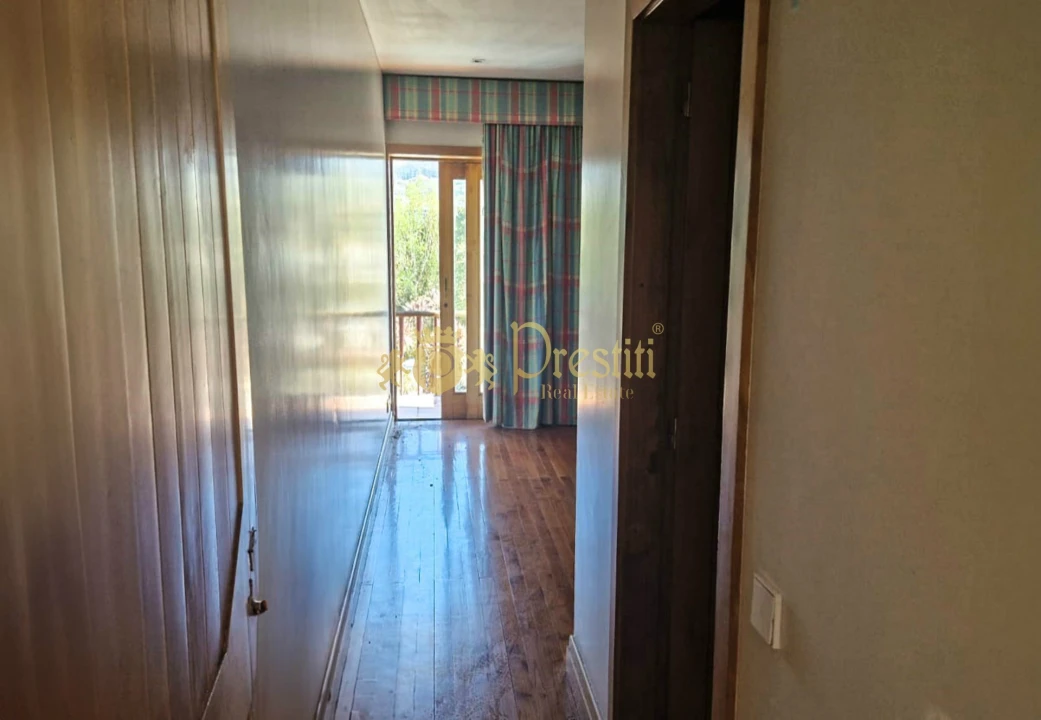 Moradia T4 para Venda em Azurem Foto 13